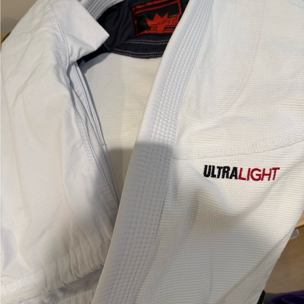 Kingz Ultralight Competition BJJ Brazilian Jiu-Jiutsu Gi kimono size A2